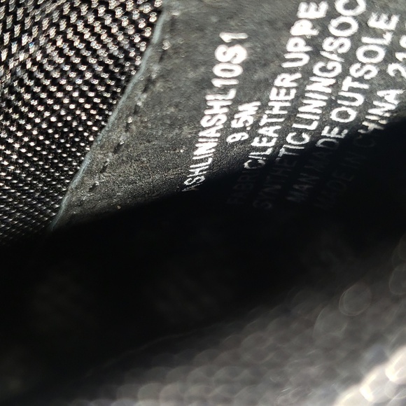 Steve MADDEN Black Stiletto Gold Buckle Mesh Pointed Toe Stylish Booties - Picture 7 of 7